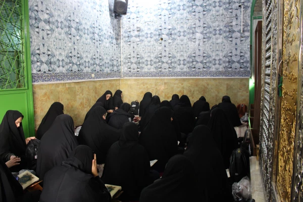 محفل انس با قرآن کریم در جوار امامزاده ابراهیم(ع) طاقبستان 2