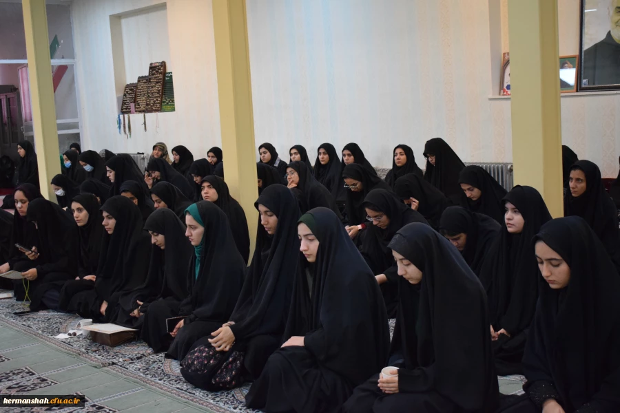 برگزاری مراسم روضه حضرت زهرا(س) در پردیس شهید صدوقی  4