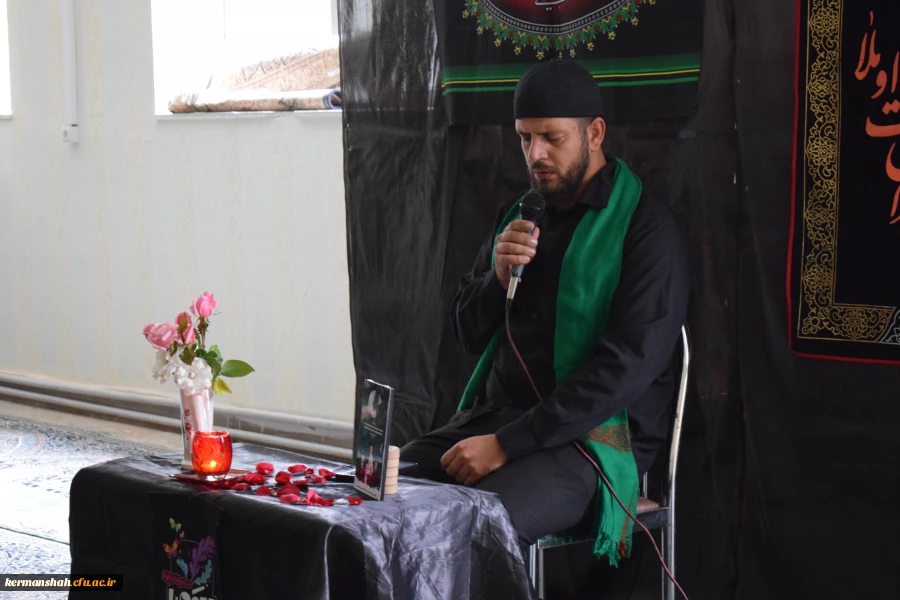 برگزاری مراسم روضه حضرت زهرا(س) در پردیس شهید صدوقی  2