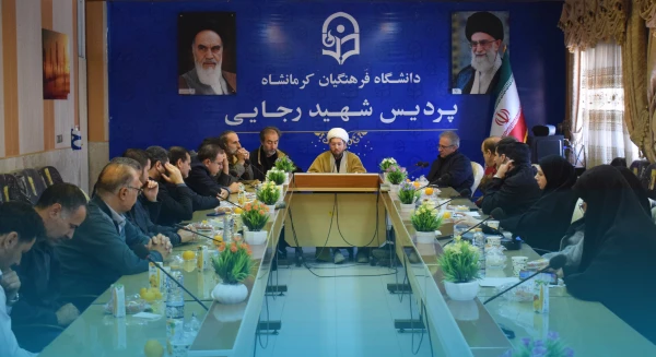 اصلایدر اصلی copy 4