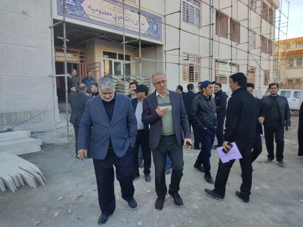 بازدید معاون سازمان نوسازی و تجهیز مدارس کشور از پروژه خوابگاه معصومیه پردیس شهید صدوقی 5