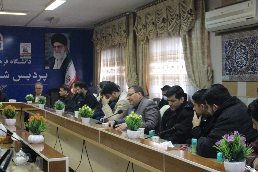 کارگاه آموزشی اهمیت جایگاه خانواده در اجتماع ویژه اساتید و کارکنان دانشگاه 7