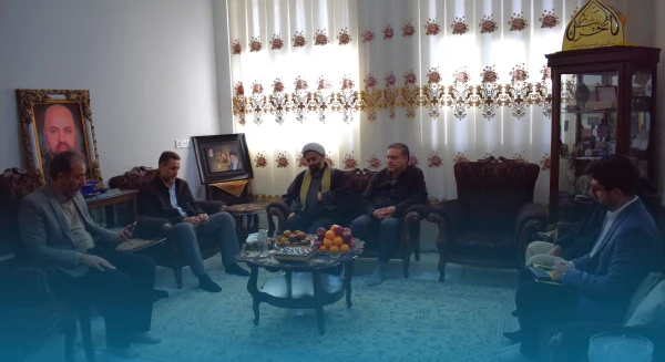 دیدار اعضای هیات رئیسه دانشگاه با خانواده شهید مدافع حرم حاج اکبر نظری 2