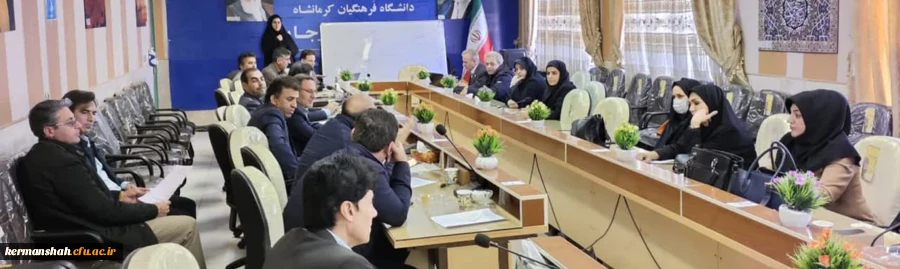 
برگزاری دوره بازآموزی اساتید کارورزی 2 و 4
 2