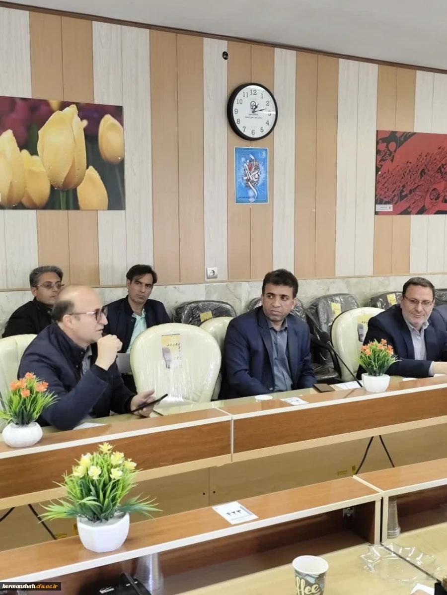 
برگزاری دوره بازآموزی اساتید کارورزی 2 و 4
 8