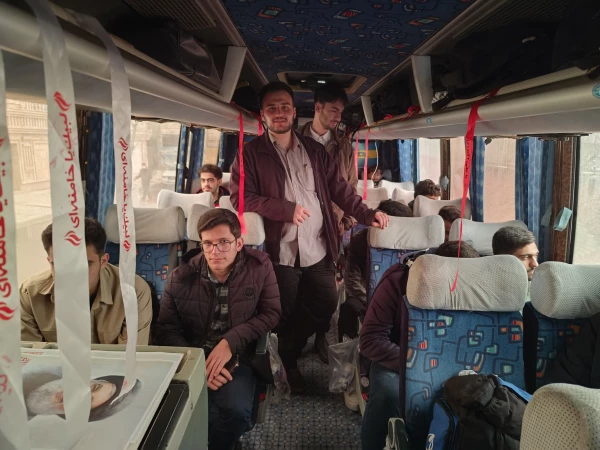 
اعزام دانشجو معلمان دانشگاه فرهنگیان کرمانشاه به اردوی معنوی راهیان نور
 3