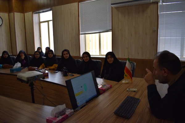 تجلیل از دانشجومعلمان یاوران رسانه دانشگاه فرهنگیان کرمانشاه
 3