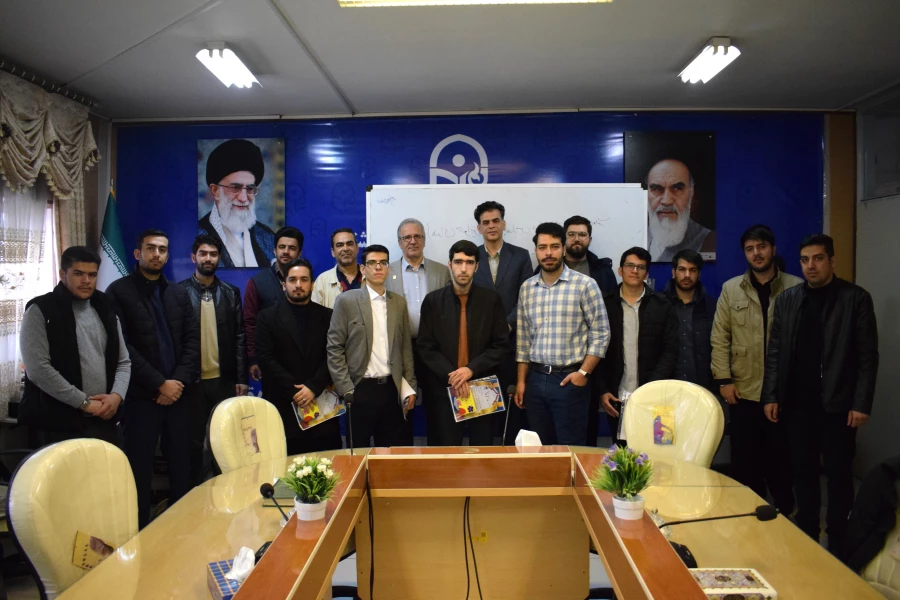 تجلیل از دانشجویان برگزیده جشنواره قرآن و عترت پردیس شهید رجایی 3