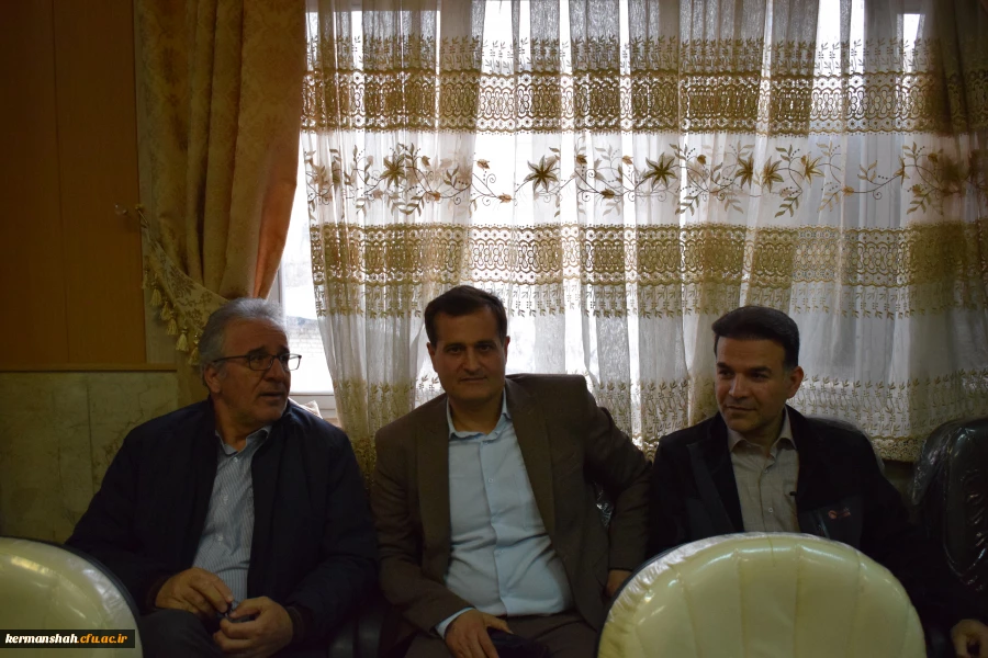 برگزاری کارگاه آموزشی تشریح آیین نامه های ترفیع، ارتقا و تبدیل وضعیت اعضای هیات علمی 7