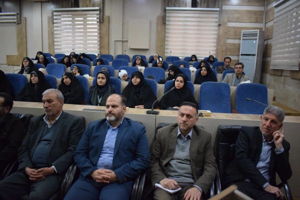 تجلیل از رئیس، معاون و استاد دانشگاه فرهنگیان در مراسم اساتید جهادگر 10