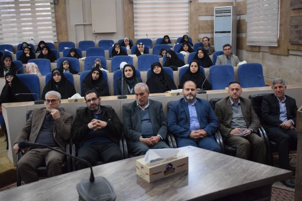 تجلیل از رئیس، معاون و استاد دانشگاه فرهنگیان در مراسم اساتید جهادگر 13