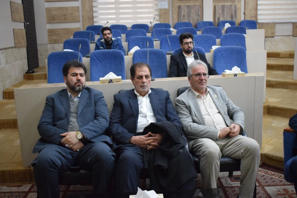 تجلیل از رئیس، معاون و استاد دانشگاه فرهنگیان در مراسم اساتید جهادگر 14