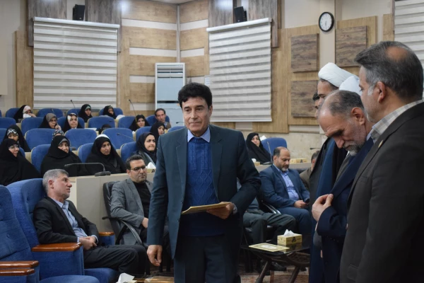 تجلیل از رئیس، معاون و استاد دانشگاه فرهنگیان در مراسم اساتید جهادگر 29