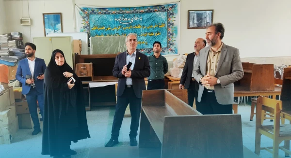 بازدید ریاست دانشگاه از سایت قدیم پردیس شهید صدوقی 2