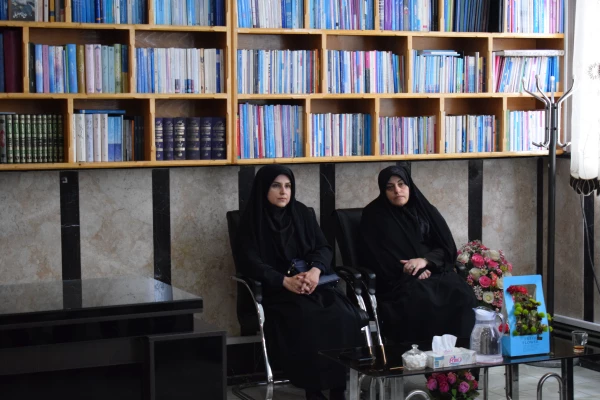 دیدار اعضای هیئت رئیسه دانشگاه فرهنگیان کرمانشاه با مدیر کل آموزش و پرورش استان 4