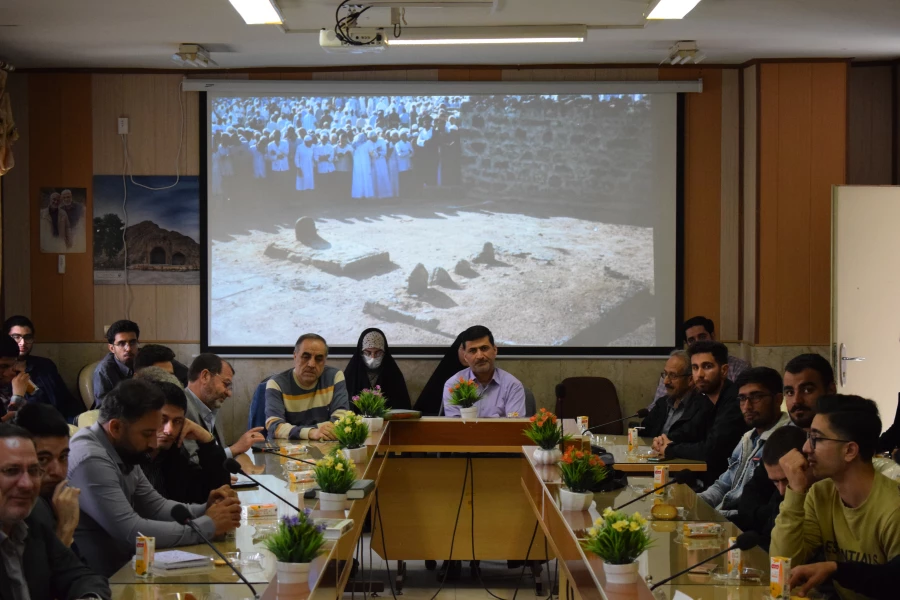 برگزاری کارگاه آموزشی با موضوع نگرشی بر تفکرات ابن تیمیه حرانی(شناخت وهابیت) 9