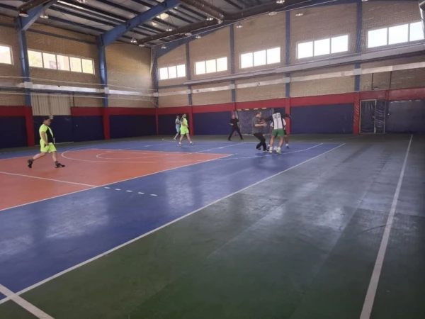 قهرمانی تیم پردیس شهید صدوقی در مسابقات جام رمضان دانشگاه 6