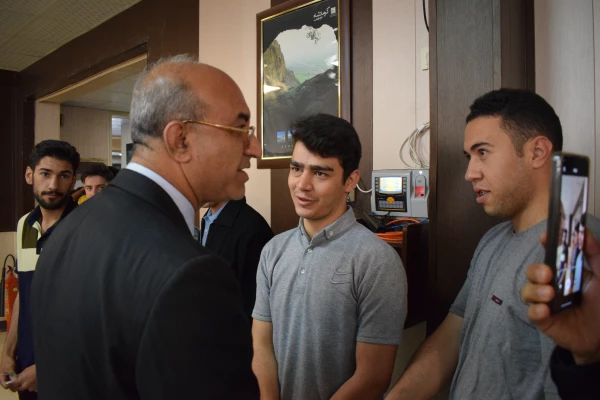 بازدید استاندار از دانشگاه فرهنگیان کرمانشاه و برگزاری هفتمین جلسه هیات امنای دانشگاه 27