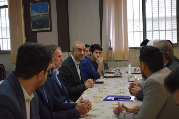 بازدید استاندار از دانشگاه فرهنگیان کرمانشاه و برگزاری هفتمین جلسه هیات امنای دانشگاه 25