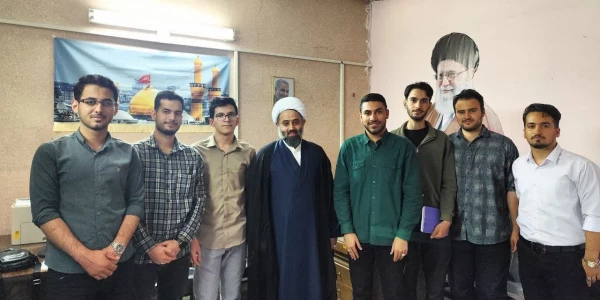 دیدار مسئول مسئول نهاد نمایندگی مقام معظم رهبری در دانشگاه با دانشجو معلمان 3