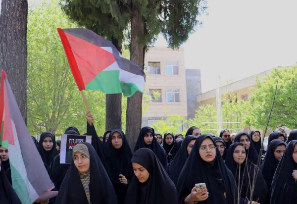 تجمع اعتراضی دانشجویان پردیس شهید صدوقی در محکومیت جنایات رژیم صهیونیستی 9