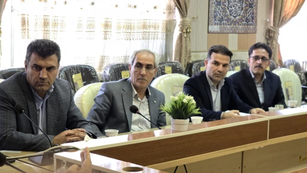 برگزاری نشست هم اندیشی اساتید با موضوع  شاگرد پروری از منظر استاد شهید مطهری 8