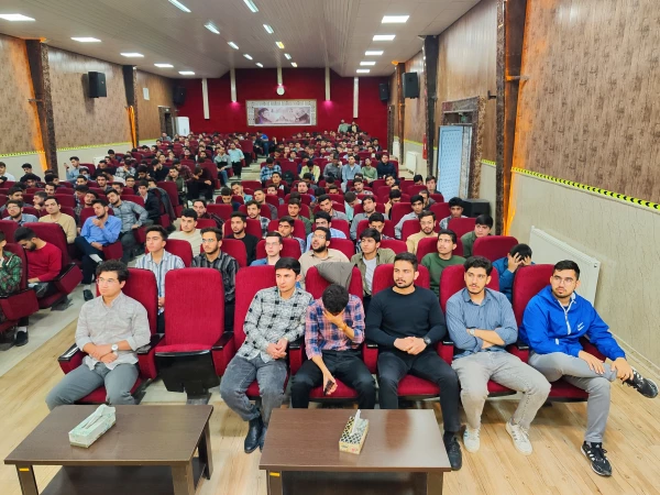 دوره آموزشی-تربیتی معراج ویژه دانشجو معلمان دانشگاه فرهنگیان کرمانشاه 5