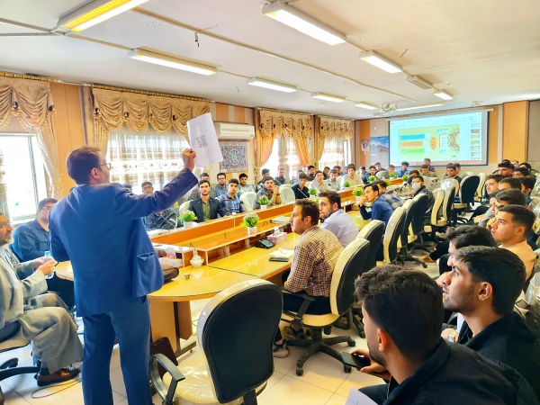 دوره آموزشی-تربیتی معراج ویژه دانشجو معلمان دانشگاه فرهنگیان کرمانشاه 8