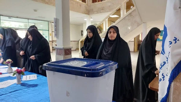 برگزاری انتخابات انجمن های علمی و کانون های فرهنگی و هنری دانشجو معلمان پردیس شهید صدوقی 6