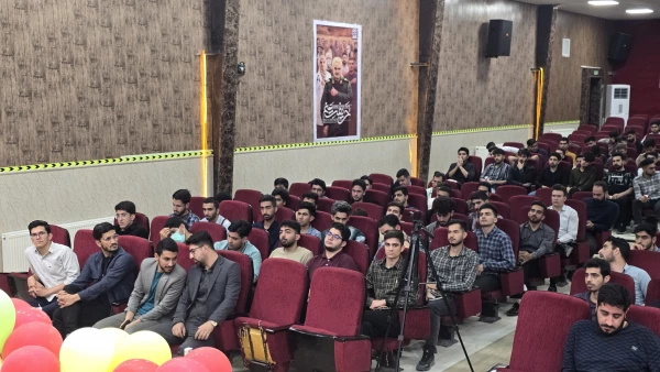 نشست صمیمانه پرسش و پاسخ دانشجویی با حضور ریاست دانشگاه 13