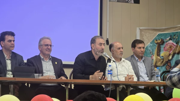 نشست صمیمانه پرسش و پاسخ دانشجویی با حضور ریاست دانشگاه 14