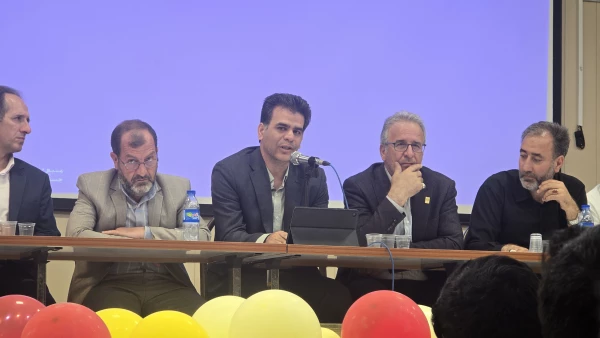 نشست صمیمانه پرسش و پاسخ دانشجویی با حضور ریاست دانشگاه 15