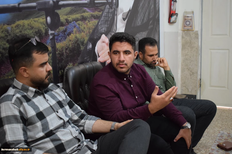  جلسه انتخاب دبیر شورای صنفی-رفاهی پردیس شهید رجایی کرمانشاه 
 15