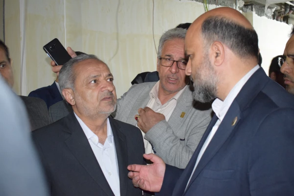 بازدید شبانه دکتر کاظمی وزیر آموزش وپرورش از دانشگاه فرهنگیان کرمانشاه 8