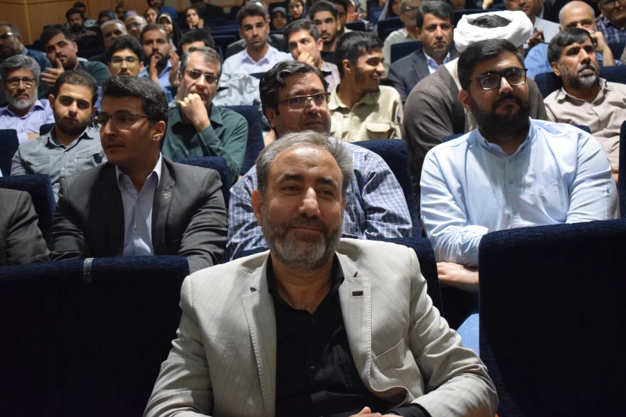 حضور ریاست و معاونان دانشگاه در آیین بزرگداشت سالروز عملیات بیت المقدس و حماسه فتح خرمشهر 10