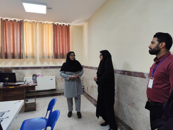 بازدید مدیر کل امور بانوان و خانواده استانداری از فرایند برگزاری ارزیابی تکمیلی داوطلبان ورود به دانشگاه 6