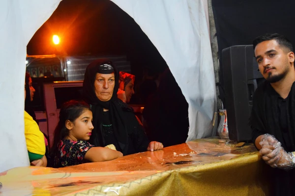 بازدید مسئول نهاد و معاون هماهنگی دانشگاه از موکب خدماتی - رفاهی شهدای دانشجو معلم 6