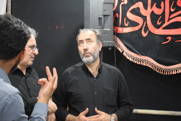 بازدید ریاست دانشگاه از موکب خدماتی - رفاهی شهدای دانشجو معلم 6