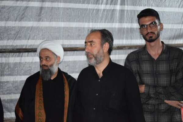 بازدید ریاست دانشگاه از موکب خدماتی - رفاهی شهدای دانشجو معلم 10