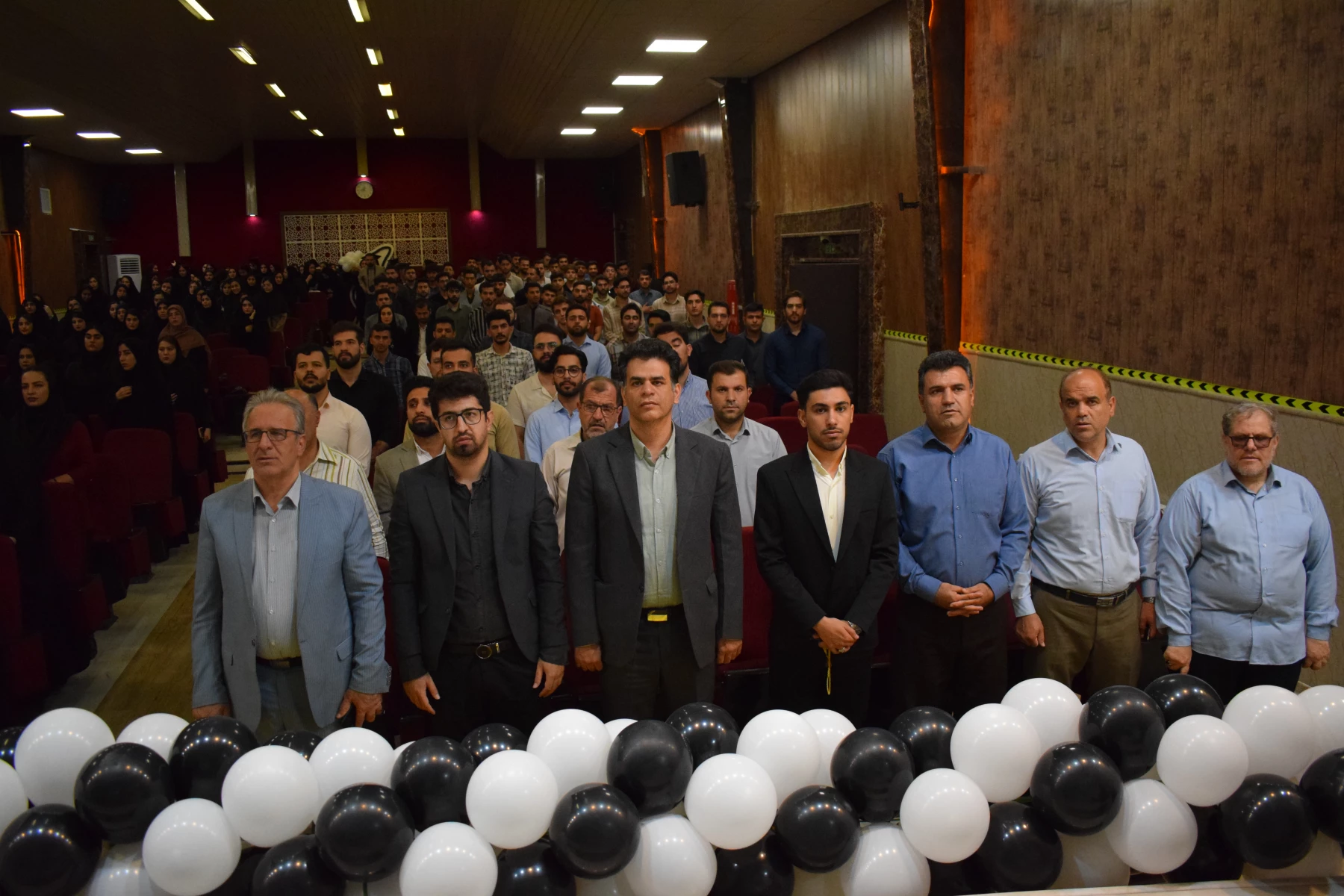 برگزاری مراسم جشن دانش آموختگی دانشجو معلمان ورودی 99 4