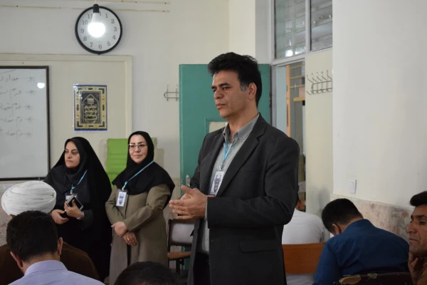 بازدید ریاست پردیس شهید صدوقی از روند برگزاری آزمون ارزشیابی جامع صلاحیت های حرفه ای (اصلح) 4
