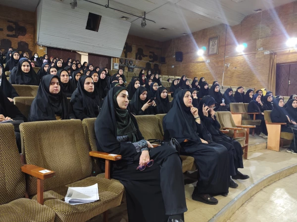 برگزاری جلسه توجیهی ویژه نو دانش معلمان ساکن سراهای دانشجویی پردیس شهید صدوقی 7