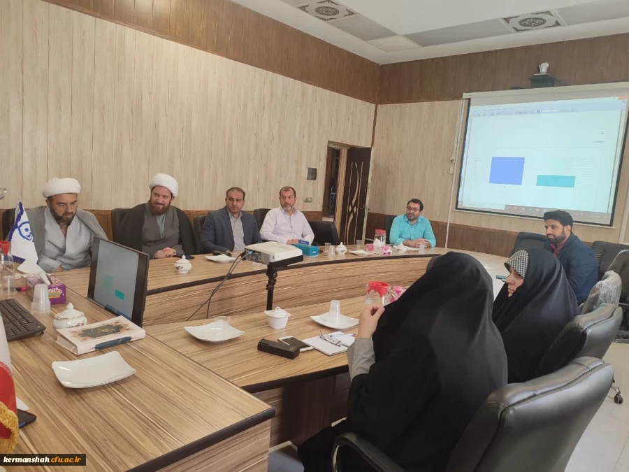 برگزاری نشست ستاد اقامه نماز دانشگاه فرهنگیان و بازدید از نماز خانه های پردیس شهید صدوقی 12