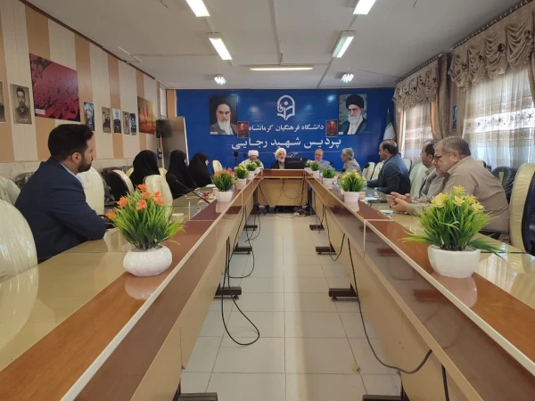 برگزاری نشست ستاد اقامه نماز دانشگاه فرهنگیان و بازدید از نماز خانه های پردیس شهید صدوقی 7