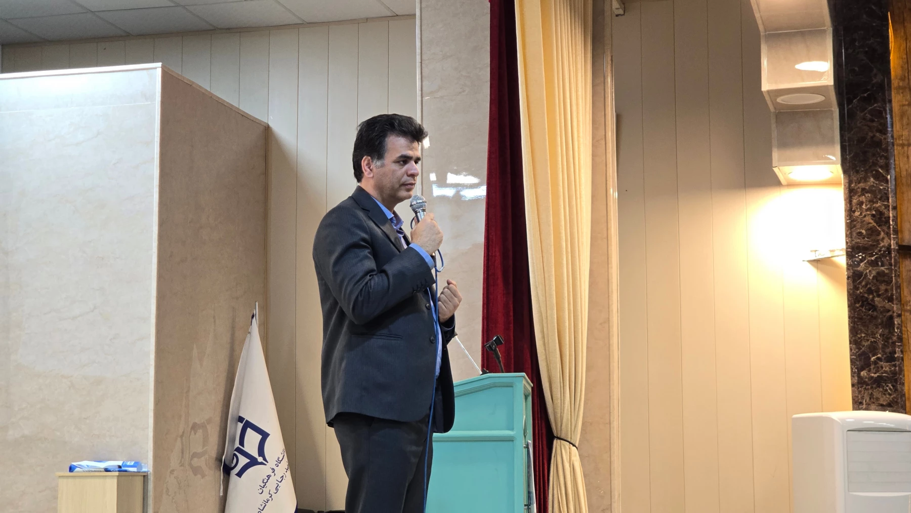 برگزاری دوره توجیهی کارورزی ۱ و ۳ ویژه مدیران و معلمان راهنمای مدارس 7