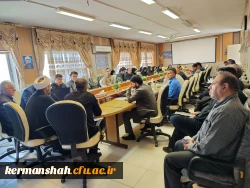 برگزاری نشست هم اندیشی اساتید با موضوع روایت جنگ تحمیلی جدید؛ گفتمان دفاع مقدس جدید 6