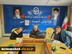 برگزاری نشست هم اندیشی اساتید با موضوع روایت جنگ تحمیلی جدید؛ گفتمان دفاع مقدس جدید 7