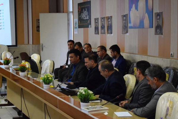 برگزاری نشست هم اندیشی اساتید با موضوع تبیین نقش دانشگاه  فرهنگیان در تربیت معلم تراز سند تحول 9