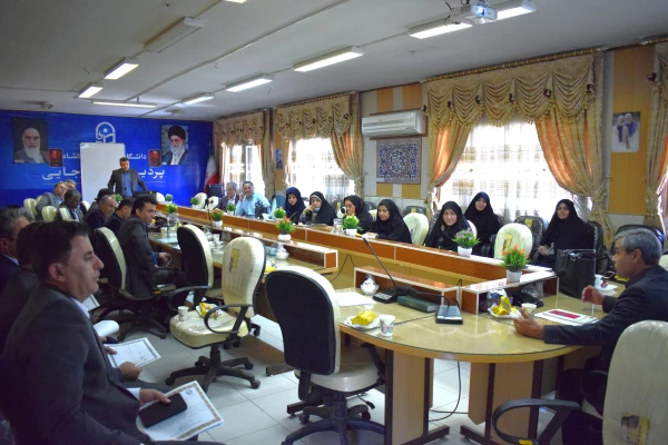 برگزاری نشست هم اندیشی اساتید با موضوع تبیین نقش دانشگاه  فرهنگیان در تربیت معلم تراز سند تحول 10