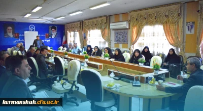 برگزاری نشست هم اندیشی اساتید با موضوع تبیین نقش دانشگاه  فرهنگیان در تربیت معلم تراز سند تحول